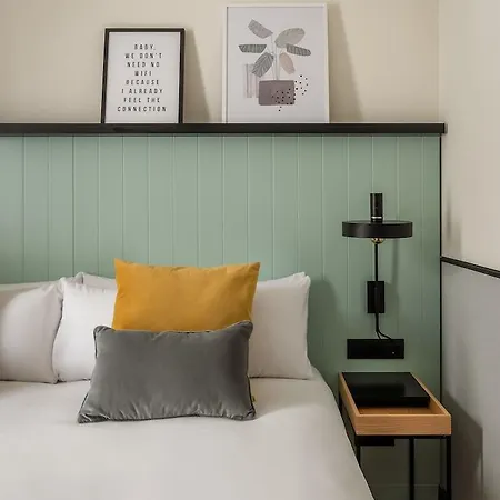 Hotel Bypillow Irala 2*