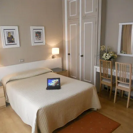 Ξενοδοχείο Bypillow Irala 2*