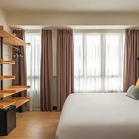 Hotel Bypillow Irala 2*