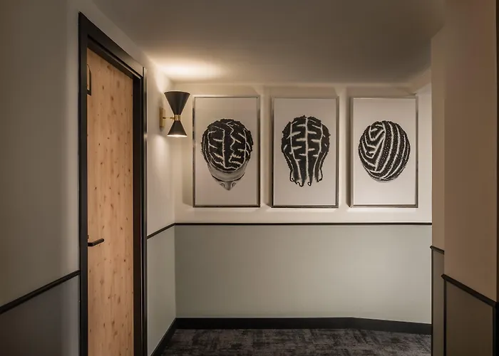 Bypillow Irala Hotel