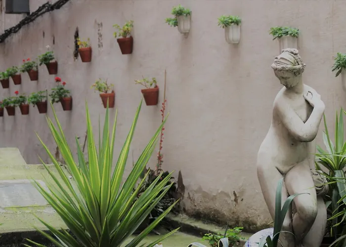 Bypillow Irala Hotel